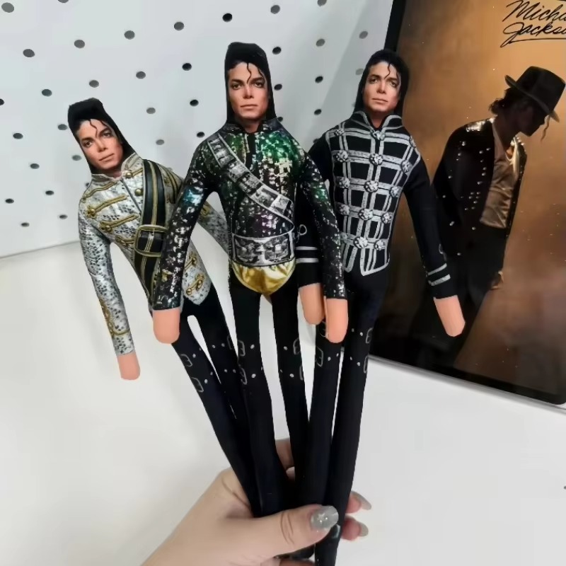 Neue Cosplay-Requisite, Plüsch – Dolls Bewertung und Preis